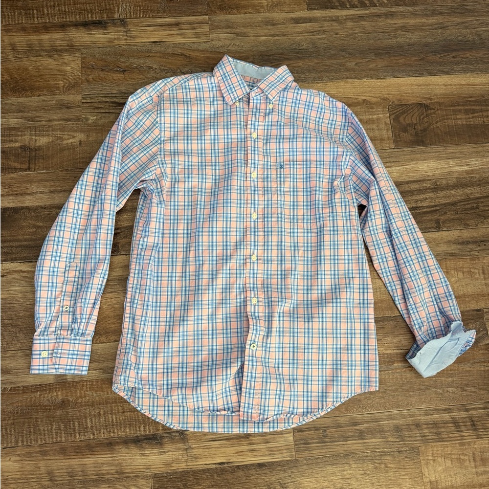 Izod Men's Plaid Button-Down Shirt
